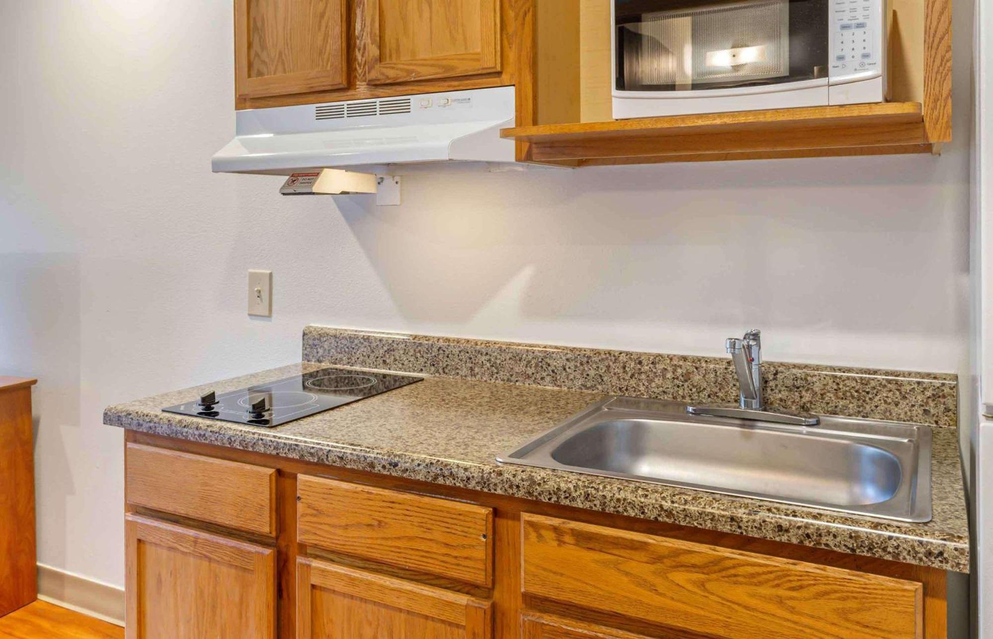 Extended Stay America Select Suites - Fayetteville - West Eksteriør billede
